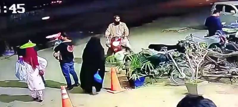 نیپا چورنگی میں کھلے مین ہول میں گرنے سے بچے کی ہلاکت، رپورٹ میں وجہ بتادی گئی