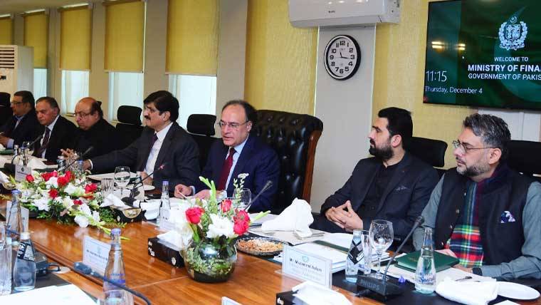 وزیر خزانہ محمد اورنگزیب کا این ایف سی ایوارڈ پر شفاف گفتگو کا عزم، صوبوں کے درمیان تعاون کی ضرورت پر زور