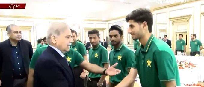 انڈر 19 ایشیا کپ جیتنے پر وزیراعظم کا کھلاڑیوں کے لیے ایک کروڑ روپے انعام