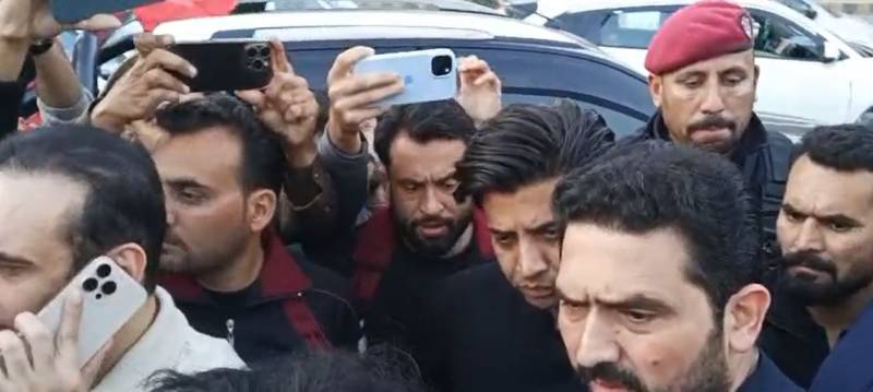 وزیراعلیٰ خیبر پختونخوا سہیل آفریدی لاہور پہنچ گئے، فول پروف سکیورٹی فراہم کرنے کے احکامات