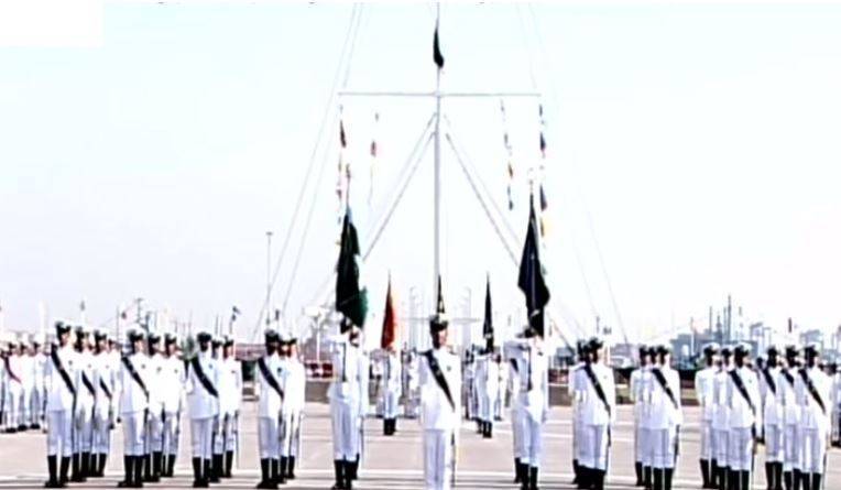 پاکستان نیول اکیڈمی میں پاسنگ آؤٹ پریڈ، غیر ملکی مہمانِ خصوصی کی شرکت