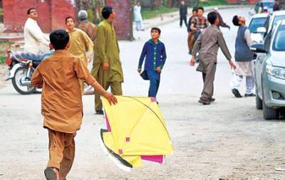 محکمہ داخلہ پنجاب نے غیر قانونی پتنگ بازی کے خلاف سخت ہدایات جاری کر دیں