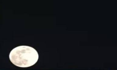 پاکستان میں سال نو کا پہلا سپر مون، چاند بڑا اور روشن