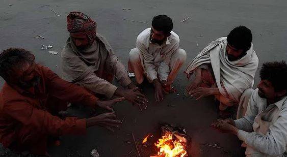 یخ بستہ ہواؤں نے کراچی کو اپنی لپیٹ میں لے لیا