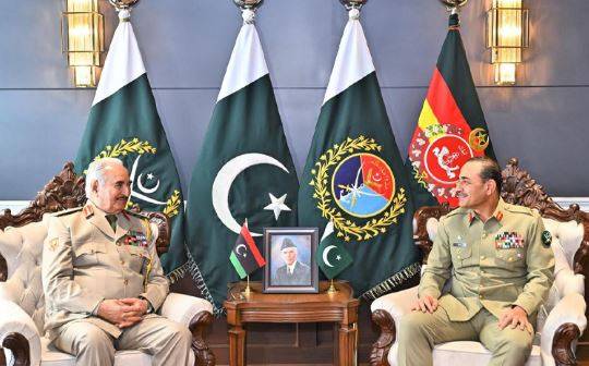 فیلڈ مارشل عاصم منیر اور لیبیا کے کمانڈر ان چیف خلیفہ ابو القاسم حفتر کی ملاقات