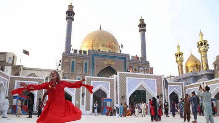 سیہون میں حضرت لعل شہباز قلندر کا 774واں عرس، جشن کا سلسلہ جاری