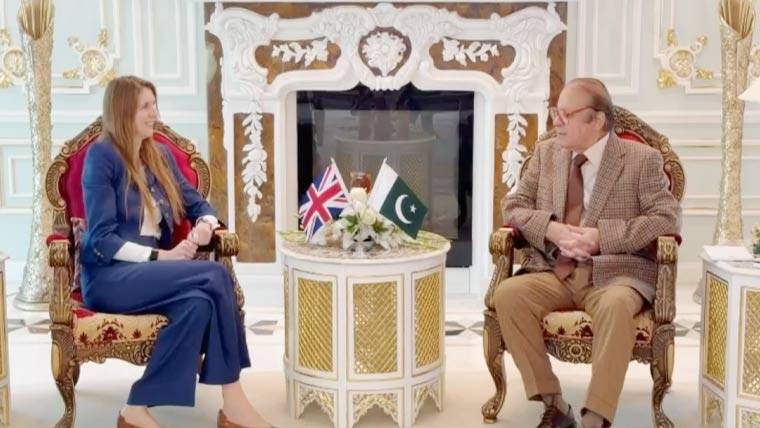 نواز شریف اور مریم نواز سے برٹش ہائی کمشنر جین میریٹ کی ملاقات