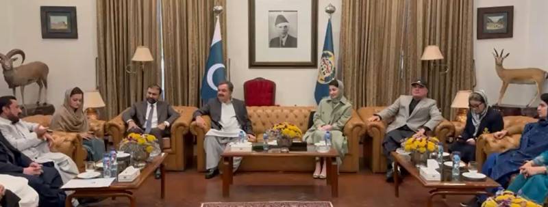 بین الصوبائی تعاون کا نیا مشن: وزیراعلیٰ پنجاب مریم نواز اعلیٰ سطح وفد کے ہمراہ کوئٹہ پہنچ گئیں