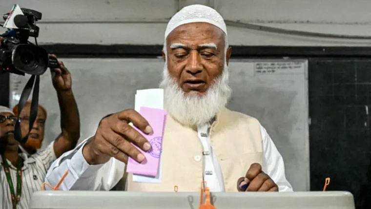 بنگلہ دیش میں انتخابات جاری، سیاسی رہنماؤں کی دھاندلی کے خلاف سخت تنبیہ