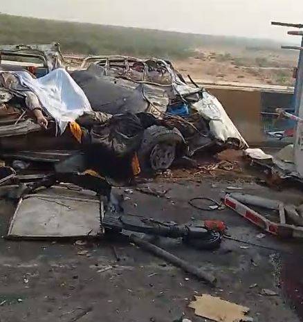 سپرہائی وے حادثہ : کاٹھور کے قریب ہولناک تصادم، 13 جاں بحق، کئی زخمی