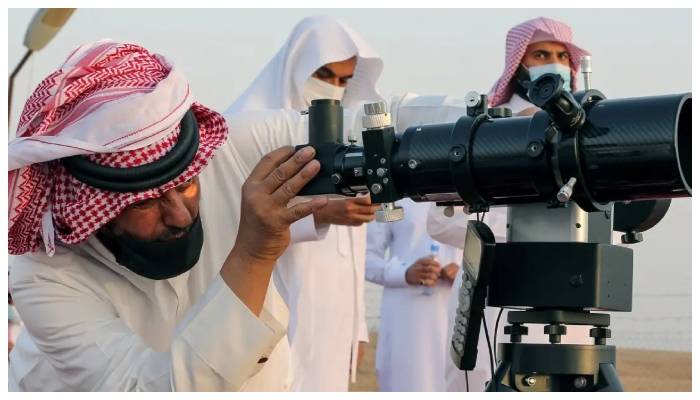 سعودی عرب میں رمضان کے چاند کو دیکھنے کے لیے آج اجلاس ہوگا