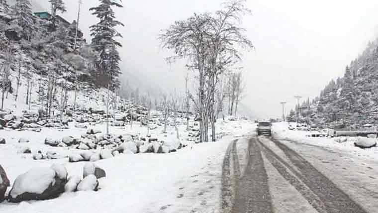 آزاد جموں و کشمیر میں موسم سرد، لینڈ سلائیڈنگ کا خدشہ بڑھ گیا
