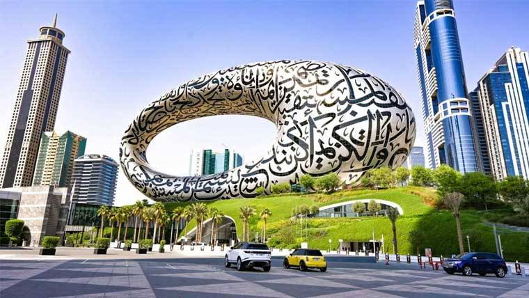 متحدہ عرب امارات میں سوشل میڈیا پر سلامتی خطرے کے الزام میں 25 افراد گرفتار