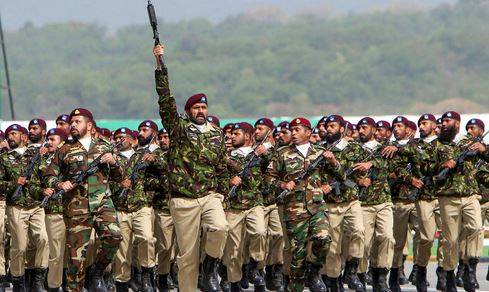 کفایت شعاری پالیسی کا نفاذ: یومِ پاکستان پر 23 مارچ کی روایتی فوجی پریڈ منسوخ