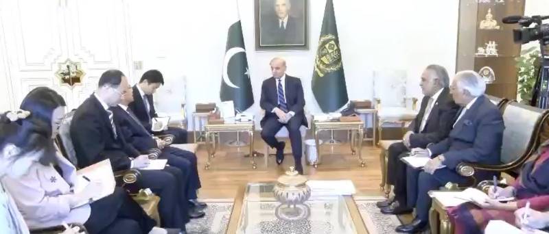 سی پیک 2 کے ذریعے ترقی کا نیا سفر: وزیراعظم شہباز شریف اور چینی سفیر کی ملاقات، اہم علاقائی امور پر اتفاق