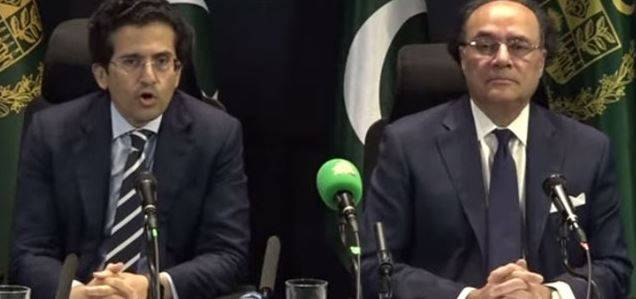 پیٹرولیم مصنوعات کی قیمتوں میں ہوش ربا اضافہ: پیٹرول 458 اور ڈیزل 520 روپے کا ہو گیا، ریلیف پیکج کا بھی اعلان