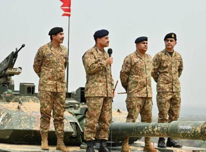 سرحدوں کا دفاع مقدس فریضہ ہے، دشمن کسی غلط فہمی میں نہ رہے: فیلڈ مارشل کا ٹلہ رینج میں دو ٹوک خطاب
