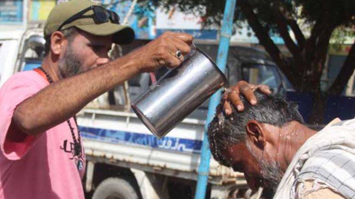 سندھ میں سورج آگ برسانے کو تیار، محکمہ موسمیات کا ہیٹ ویو الرٹ، پارہ 49 ڈگری تک جانے کا امکان