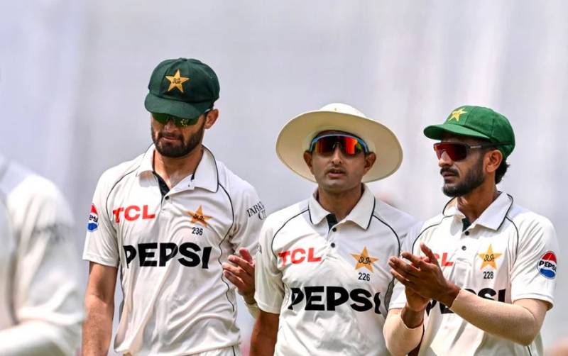  ڈھاکہ ٹیسٹ؛ محمد عباس کا بنگلادیشی بیٹنگ لائن پر وار، 5 وکٹیں اڑا دیں، پاکستان کی جوابی بیٹنگ شروع
