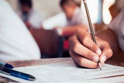 کیمبرج اے لیول کا پرچہ آؤٹ: پاکستان بھر میں میتھ کا امتحان منسوخ، 22 مئی کو نئی تاریخ کا اعلان ہوگا