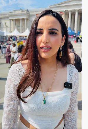 میئر لندن کی ہائی پروفائل پارٹی میں حریم شاہ کی انٹری؛ سوشل میڈیا پر نئی بحث چھڑ گئی