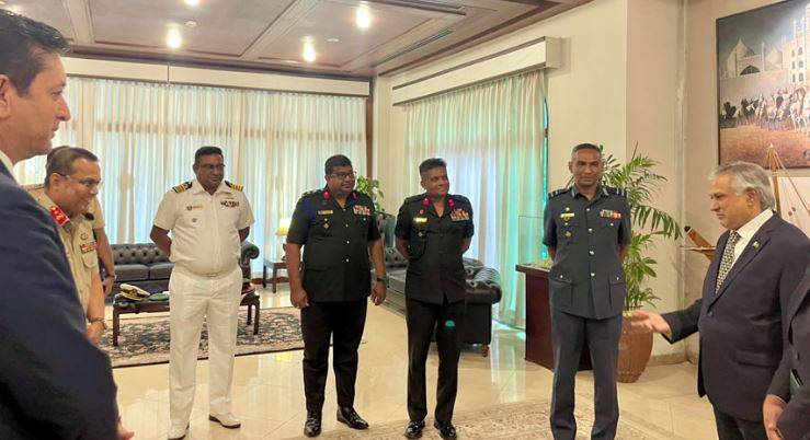 پاکستان، سری لنکا سے تعاون بڑھانے کو اہم سمجھتا ہے: نائب وزیراعظم