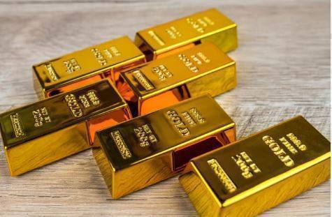 سونے کی اڑان جاری، فی تولہ قیمت 4 لاکھ 42 ہزار 636 روپے تک پہنچ گئی
