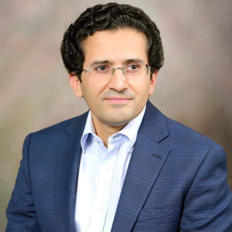 پٹرولیم قیمتوں میں کمی کا فائدہ صارفین تک پہنچائیں گے، حکومت کسی شعبے پر اضافی بوجھ نہیں ڈال رہی: علی پرویز ملک