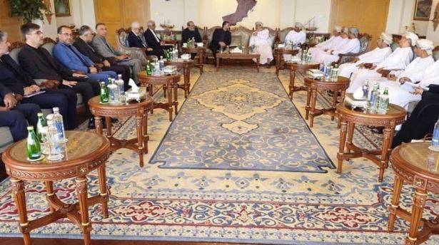 آبنائے ہرمز: عمان اور ایران کے درمیان تعاون بڑھانے پر اتفاق