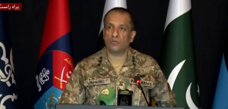 بلوچستان میں دہشت گردی کے واقعات، سیکیورٹی فورسز کا بھرپور جواب، 54 دہشت گرد ہلاک: ڈی جی آئی ایس پی آر