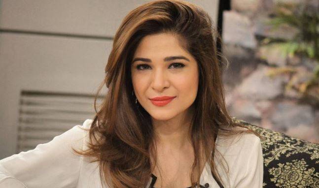 کراچی کے رہائشیوں کو ایوارڈ ملنا چاہیے: عائشہ عمر 