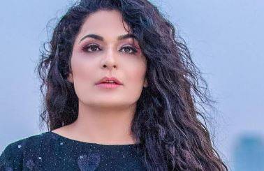 سرکاری سرپرستی میں بننے والی فلم کے لیے 50 لاکھ روپے فیس ہونی چاہیے: میرا