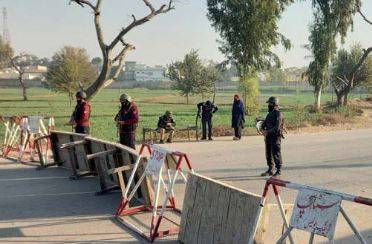 ہنگو حملہ: پولیس کی جوابی کارروائی، 8 دہشت گرد ہلاک، ڈی ایس پی سمیت 7 اہلکار شہید