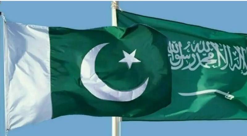 پاکستان کے لیے خوش آئند پیش رفت، سعودی عرب نے 5 ارب ڈالر کا قرض رول اوور کر دیا