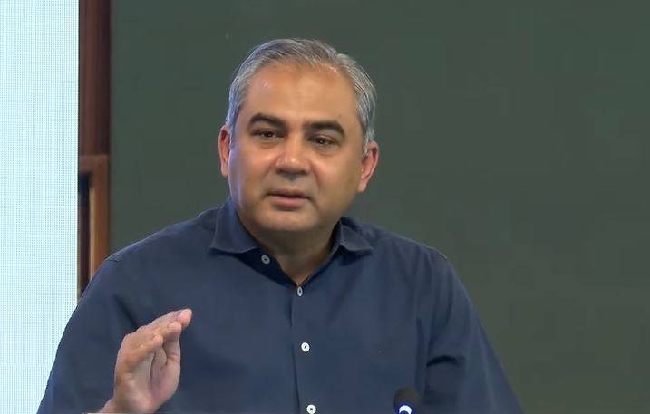 سیاسی نظام کو بہتر بنانے کی ذمہ داری سب کی ہے، محسن نقوی کا اکنامک سمٹ سے خطاب