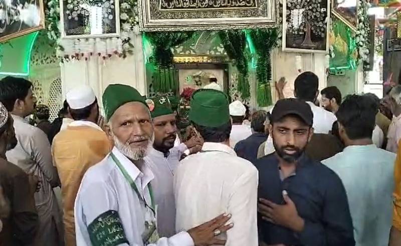 داتا گنج بخشؒ کے عرس کی اختتامی تقریبات، دربار پر عقیدت مندوں کا رش
