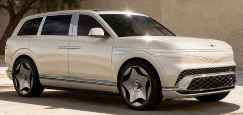 جینیسس GV90 کی پہلی جھلک، 657 ہارس پاور کے ساتھ نئی لگژری الیکٹرک SUV تیار