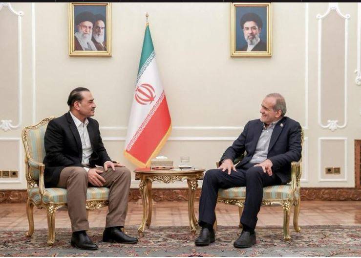ایرانی قیادت سے اہم ملاقاتیں، فیلڈ مارشل عاصم منیر کا علاقائی امن پر زور