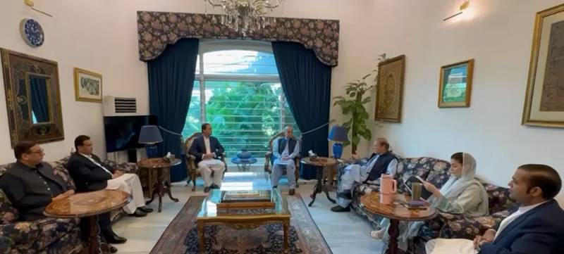 جاتی امرا میں نواز شریف سے ملاقات، وزیراعظم شہباز شریف ماڈل ٹاؤن روانہ