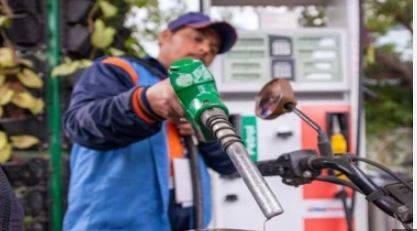  فیول ریلیف پیکج پر حکومت اور ڈیلرز میں اتفاق، ادائیگی 48 گھنٹوں میں ہوگی
