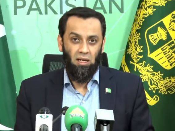 اسلام آباد میں امن و امان یقینی بنائیں گے، سڑکیں بند نہیں ہونے دیں گے: عطا تارڑ