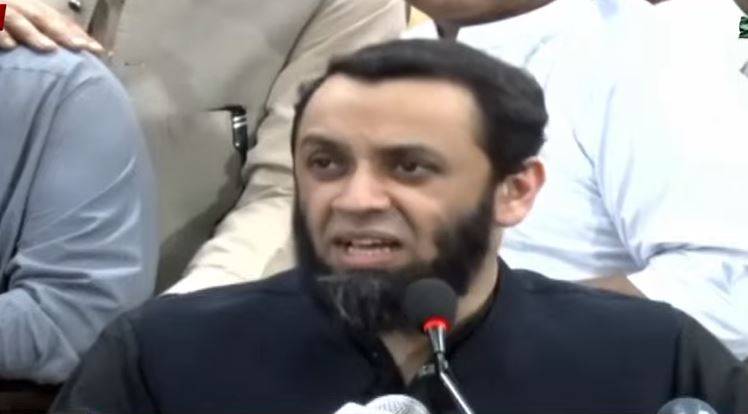 صوبائی حکومت امن و امان کے قیام پر توجہ دے، وزیراعلیٰ خیبر پختونخوا ٹک ٹاک کی دنیا سے باہر آئیں: عطا تارڑ