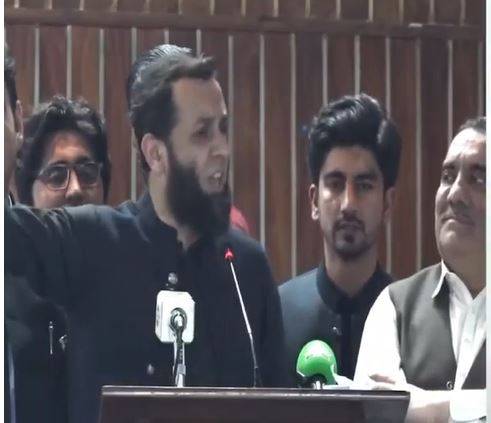 ریڈیو پاکستان پشاور کی نئی عمارت کا افتتاح، عطا تارڑ کا ملکی ترقی اور استحکام پر زور