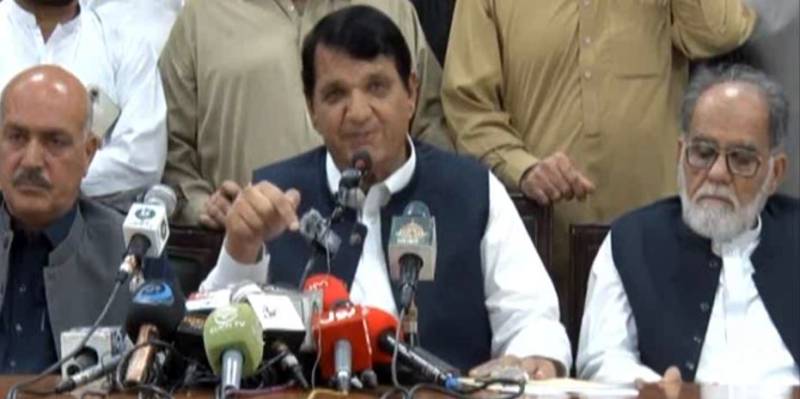 خیبرپختونخوا میں دہشت گردی بڑا چیلنج، حکومت احتجاج کے بجائے عوام پر توجہ دے، امیر مقام